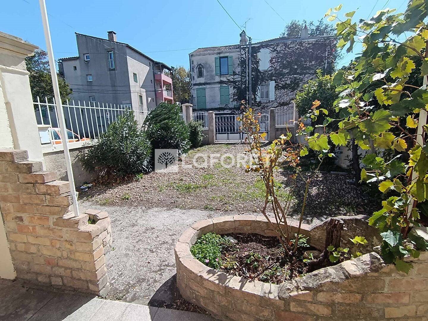 Maison à louer, 101m², Avignon