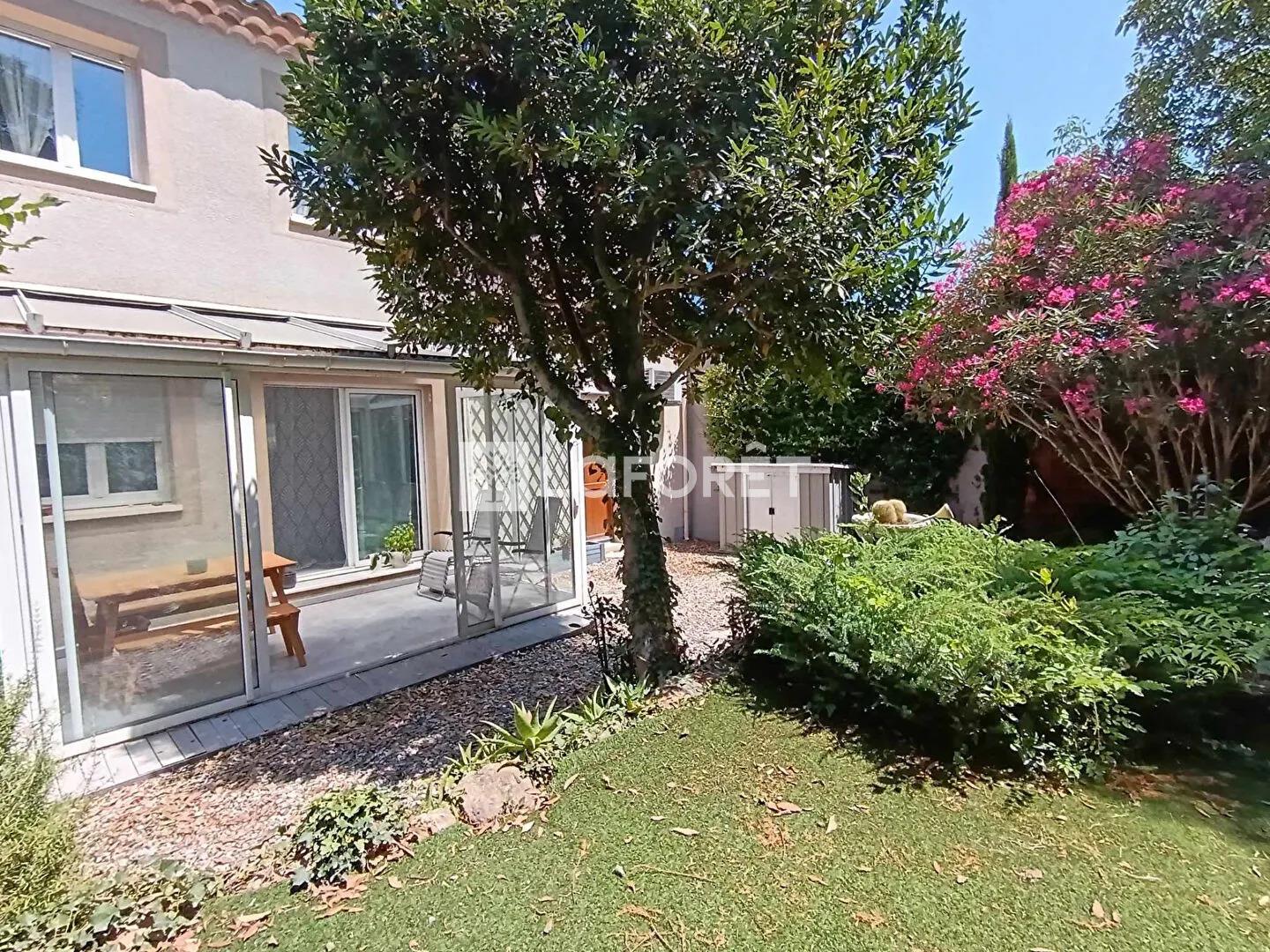 Maison à louer, 91m², Vedène