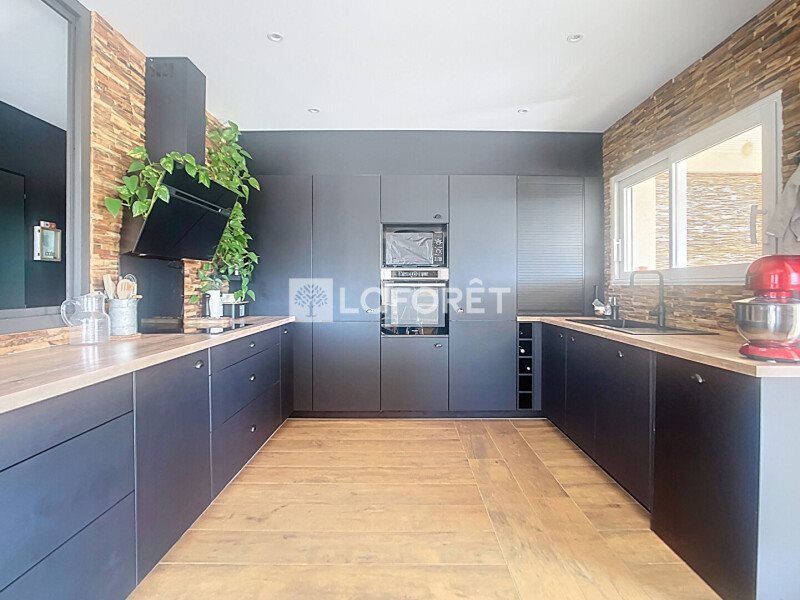 Maison à vendre, 180m², Condat-sur-Vienne