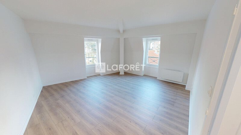 Appartement à louer, 55m², Garches