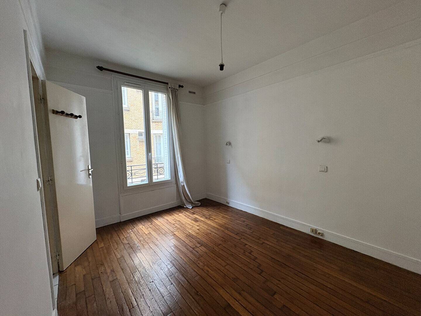 Appartement à louer, 34m², Paris 18ème