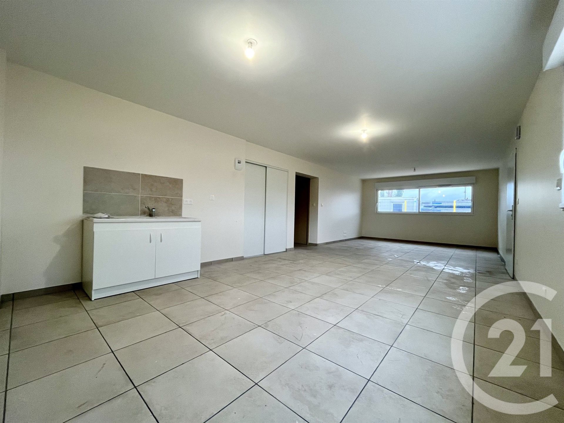 Maison à louer, 93m², Alès