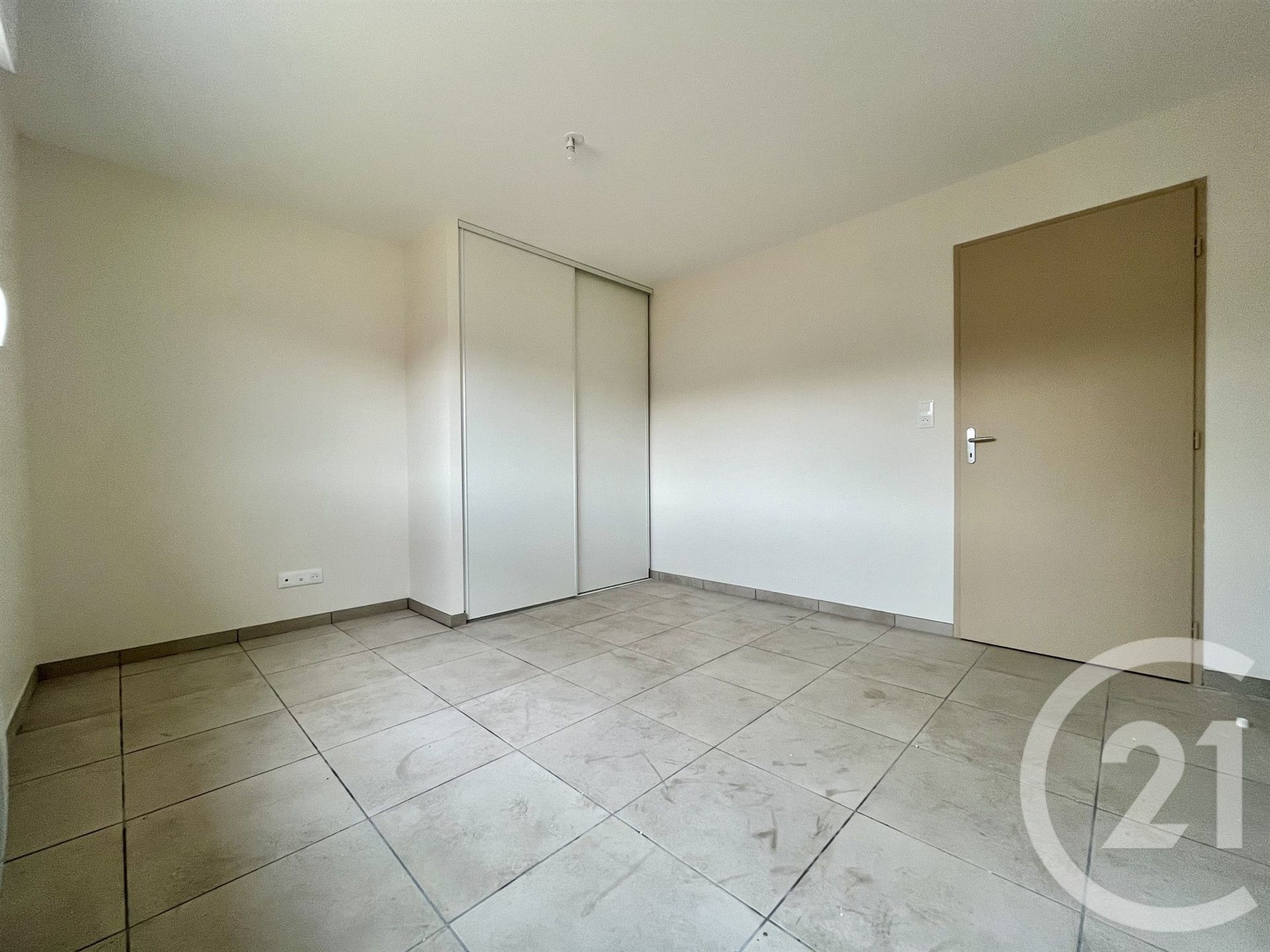 Maison à louer, 93m², Alès