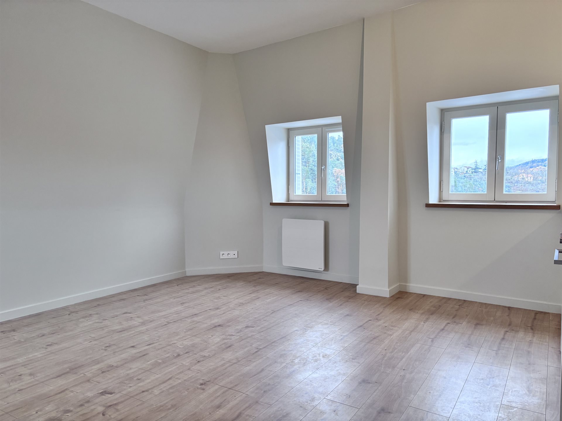 Appartement à louer, 60m², Châtel-Guyon