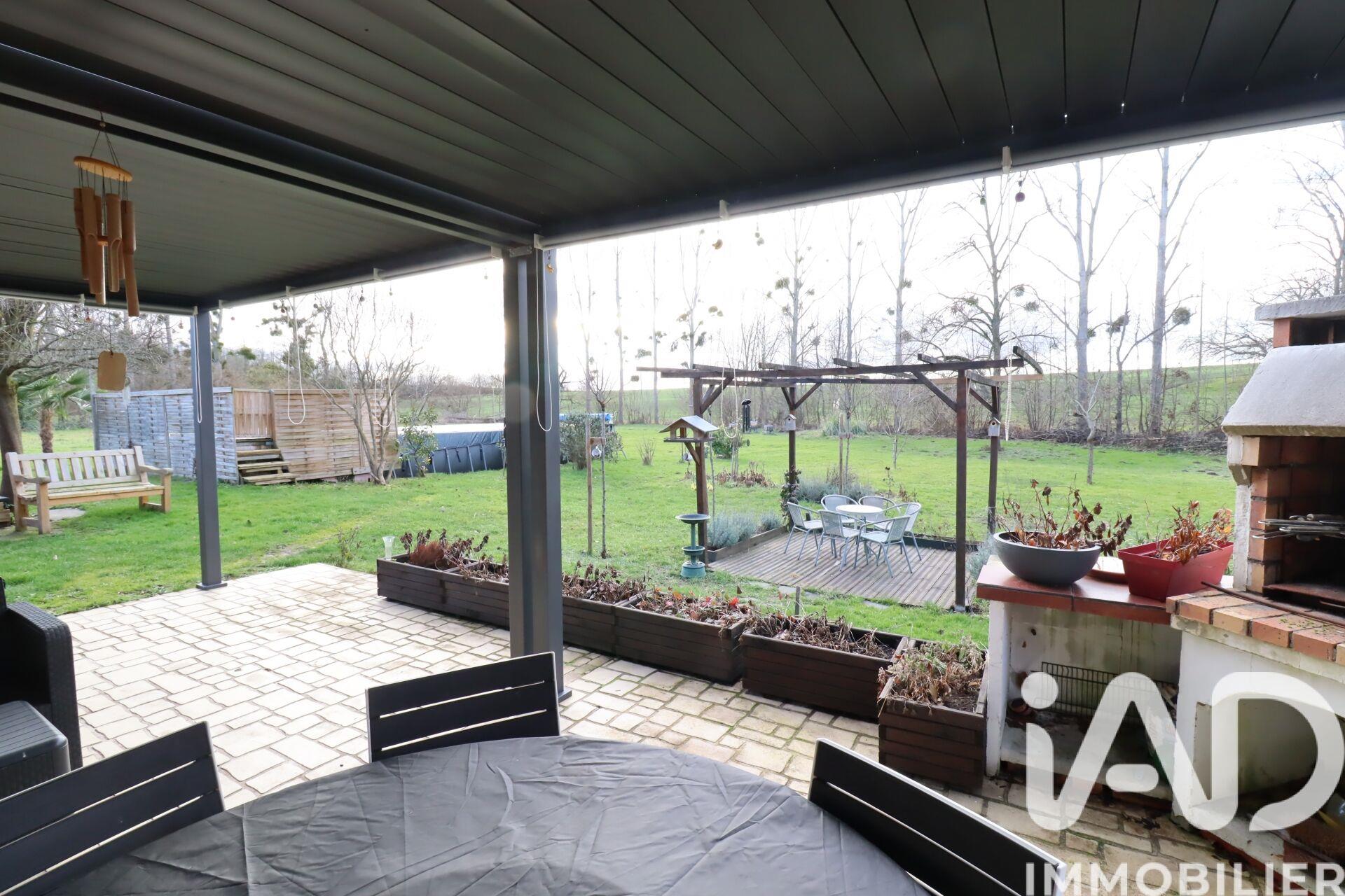 Maison à vendre, 195m², Monteignet-sur-l'Andelot