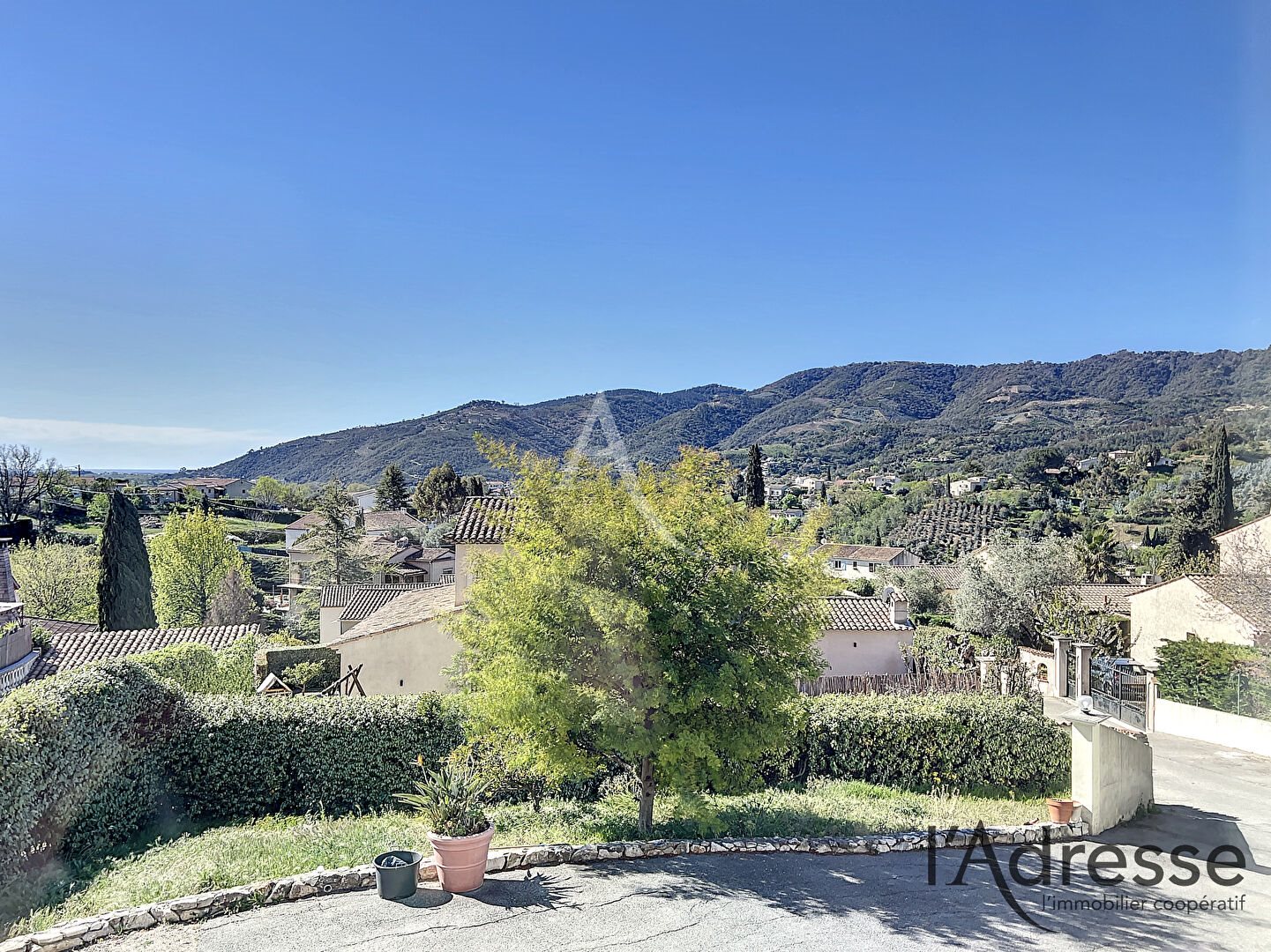 Maison à vendre, 95m², Pégomas