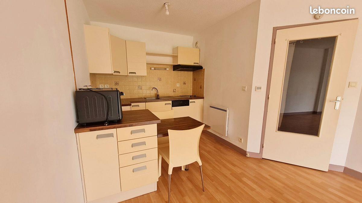 Appartement à louer, 44m², Sens-de-Bretagne