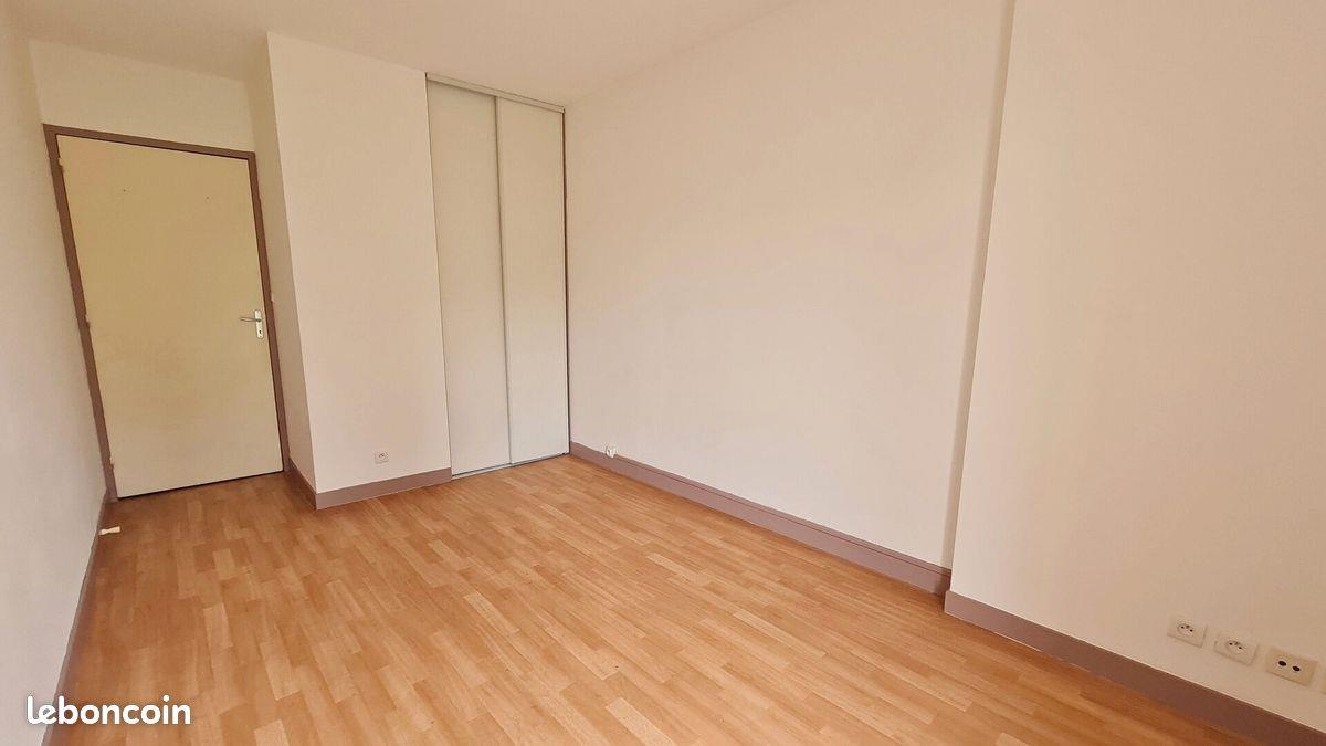 Appartement à louer, 44m², Sens-de-Bretagne