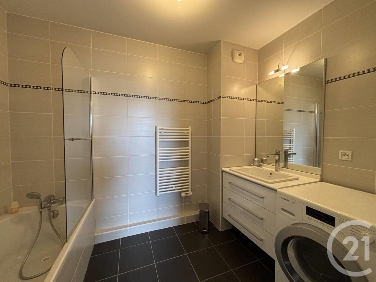 Maison à louer, 45m², Lyon 8ème