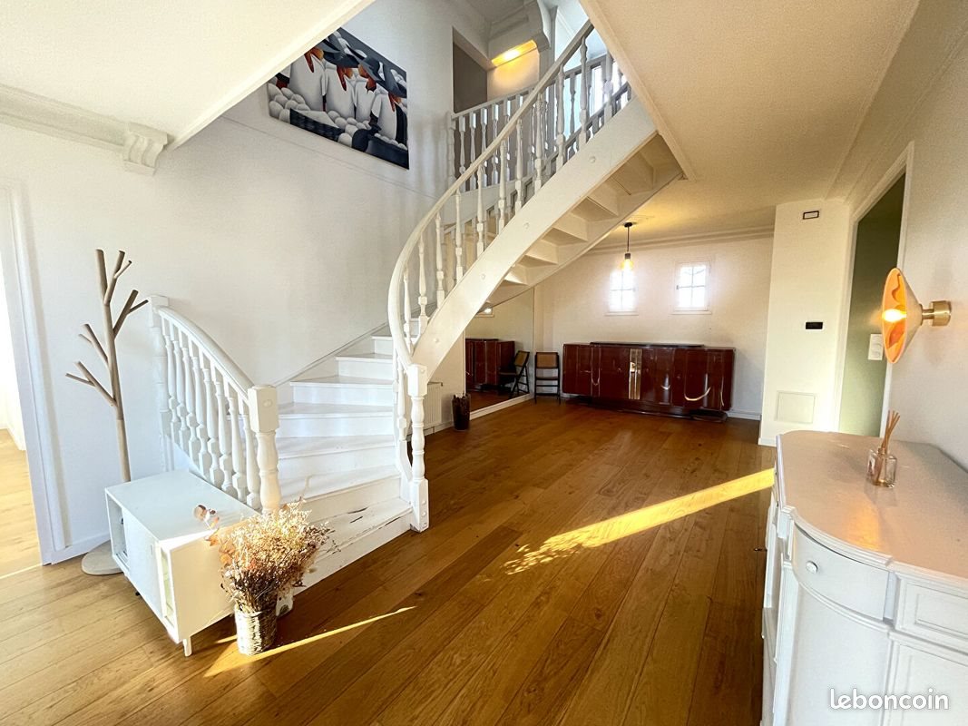 Maison à vendre, 250m², Saint-Galmier