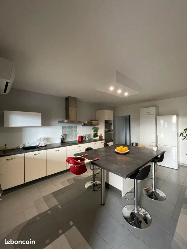 Maison à louer, 150m², Dunes