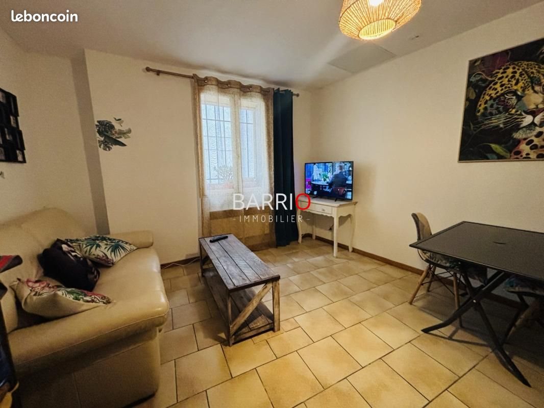 Appartement à louer, 24m², Elne