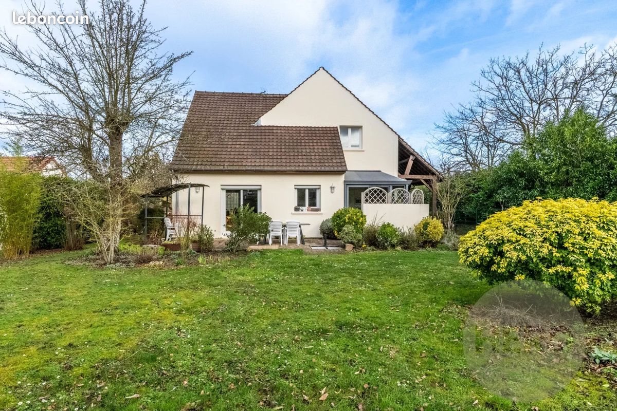 Maison à vendre, 246m², Jouars-Pontchartrain