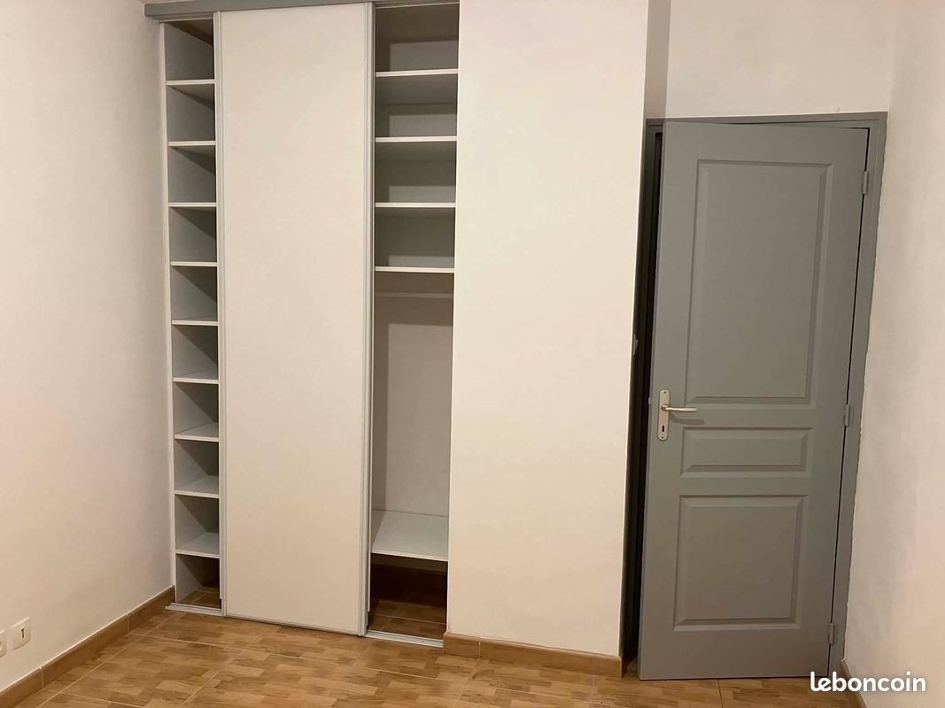 Maison à louer, 81m², Drain