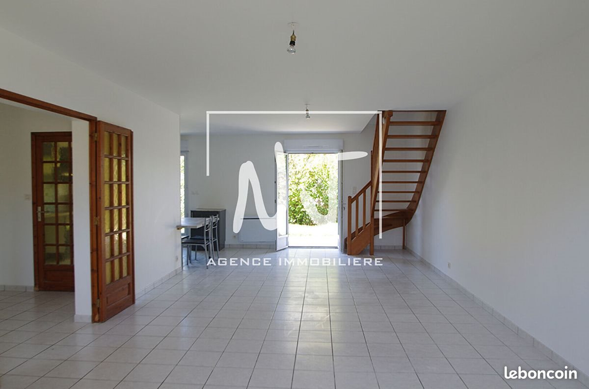 Maison à louer, 116m², Le Lion-d'Angers