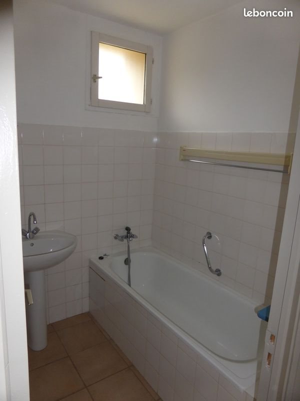 Appartement à louer, 45m², Malaucène