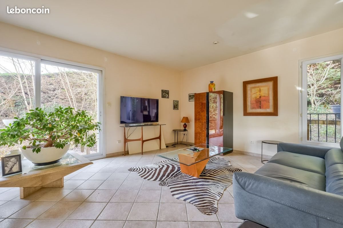 Maison à vendre, 152m², Massieux