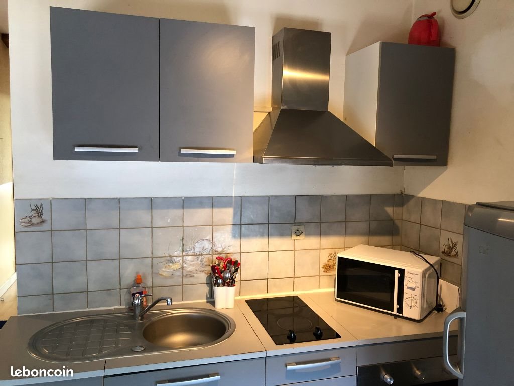 Appartement à louer, 55m², Saintes