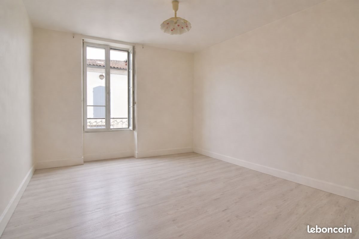 Appartement à louer, 50m², Vailly-sur-Sauldre