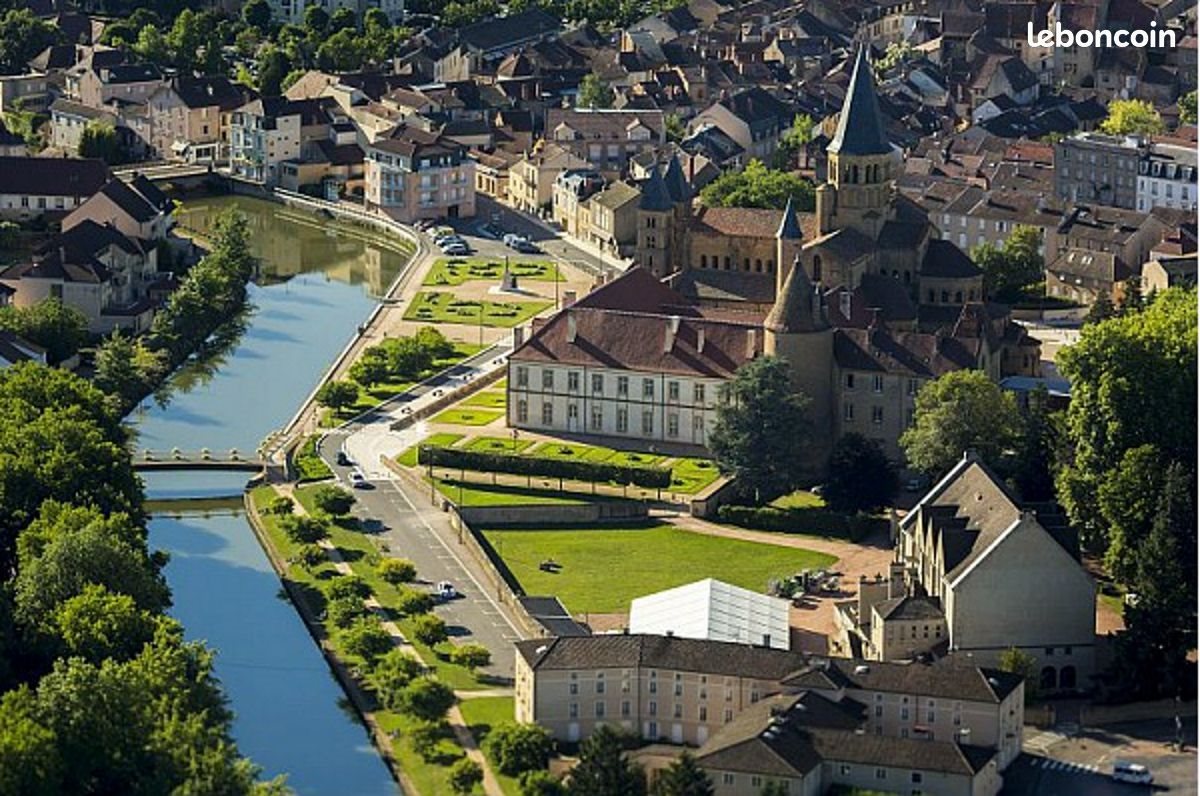 Appartement à louer, 71m², Paray-le-Monial