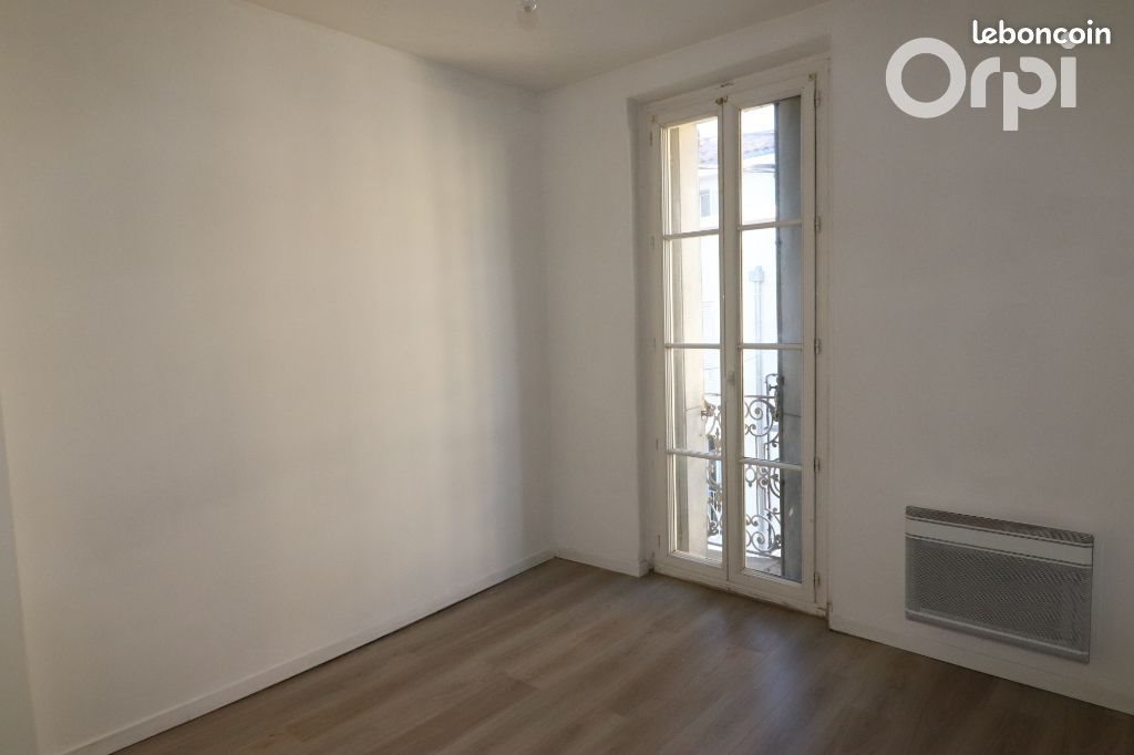 Appartement à louer, 46m², Roquevaire