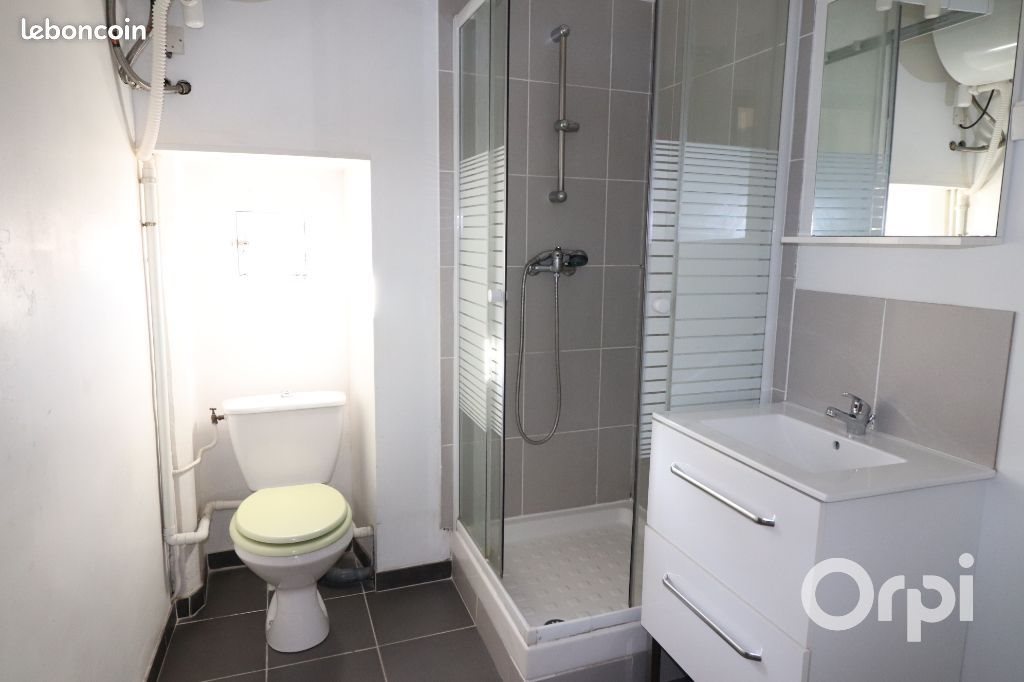 Appartement à louer, 46m², Roquevaire