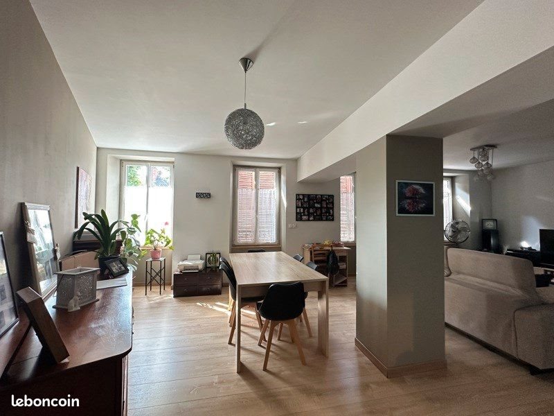 Appartement à vendre, 119m², Saint-Florent-sur-Cher