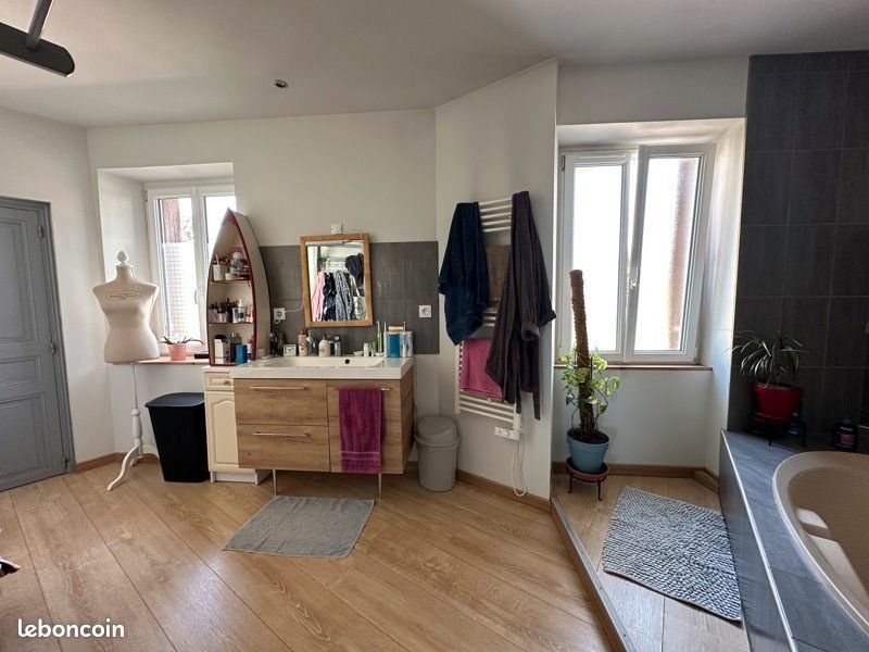 Appartement à vendre, 119m², Saint-Florent-sur-Cher