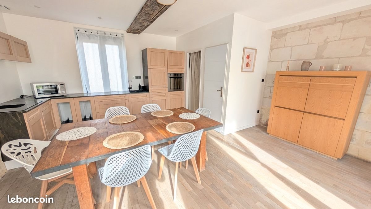 Maison à louer, 180m², Mazé