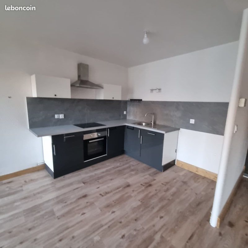 Appartement à louer, 70m², Saint-Claude