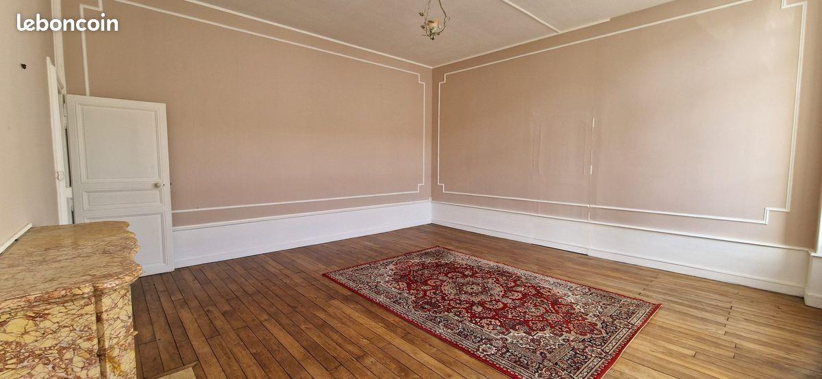 Appartement à louer, 133m², Châtillon-sur-Seine