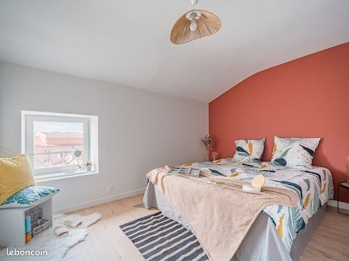 Appartement à louer, 78m², Sathonay-Camp
