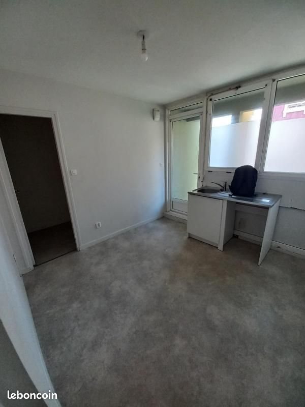Appartement à louer, 99m², Montceau-les-Mines