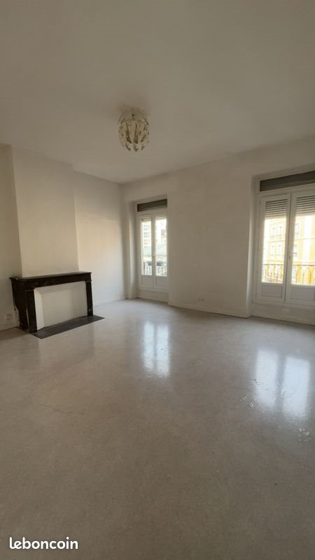 Appartement à louer, 144m², Grenoble