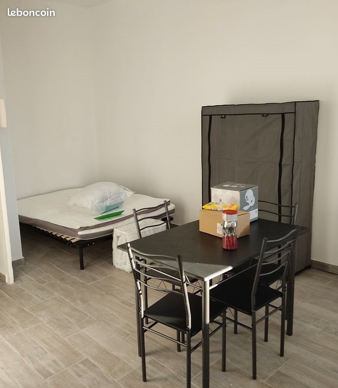 Appartement à louer, 18m², Marseille 3ème