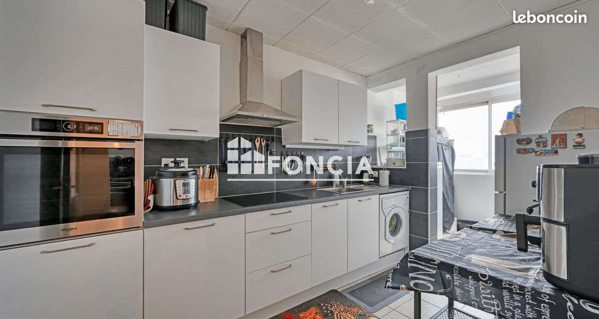 Appartement à vendre, 75m², Nîmes