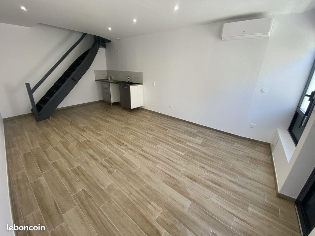 Maison à louer, 61m², Sury-le-Comtal