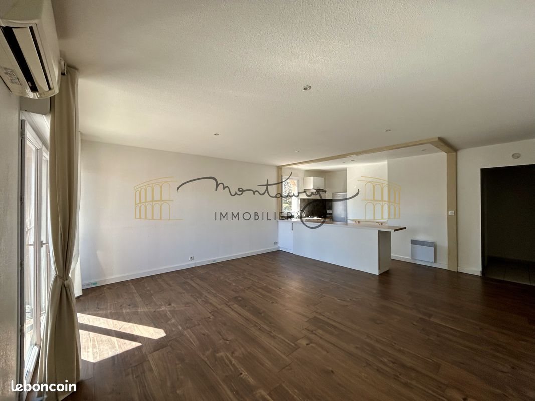 Appartement à louer, 66m², Nîmes