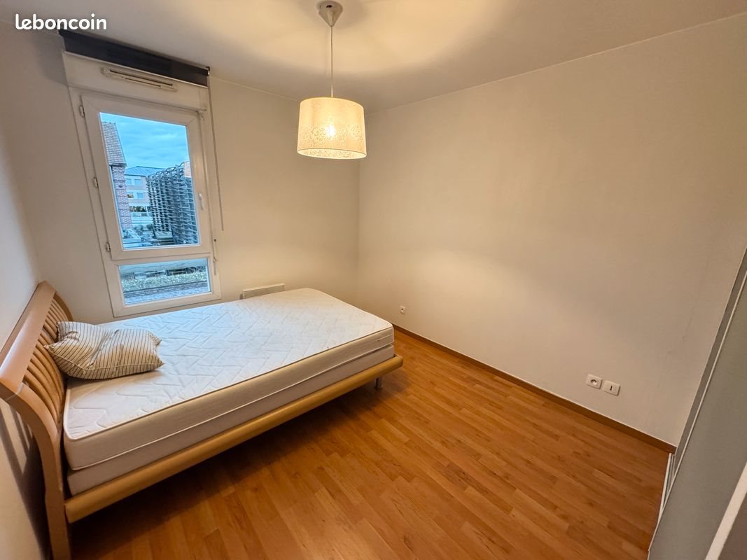Appartement à louer, 65m², Lille