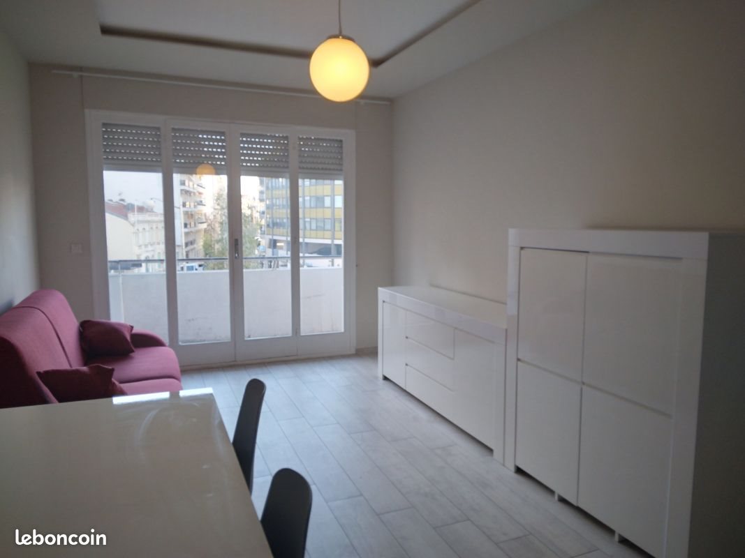 Appartement à louer, 50m², Nice
