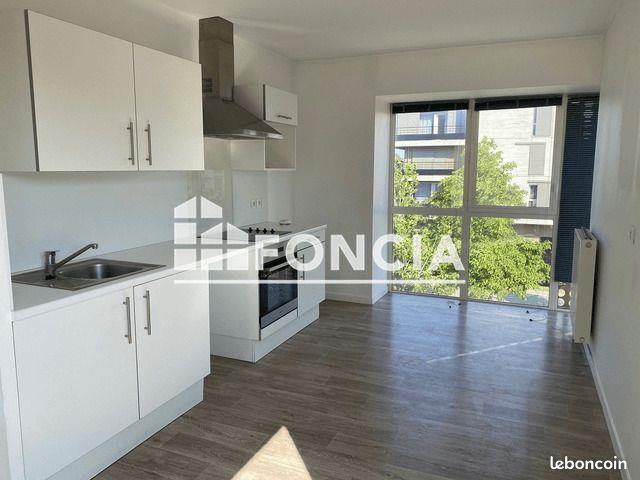 Appartement à louer, 70m², Orléans