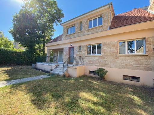 Maison à louer, 181m², Louveciennes