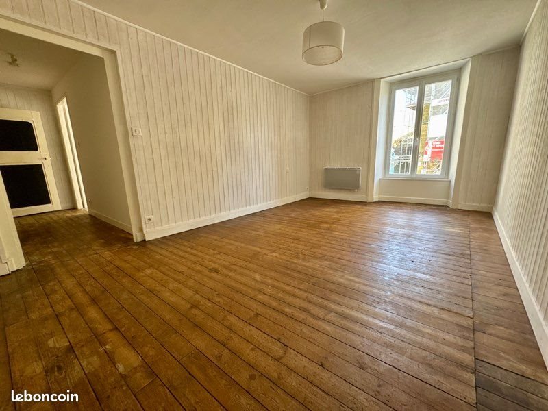 Appartement à louer, 73m², La Châtaigneraie