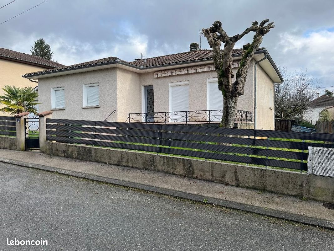 Maison à louer, 97m², Figeac