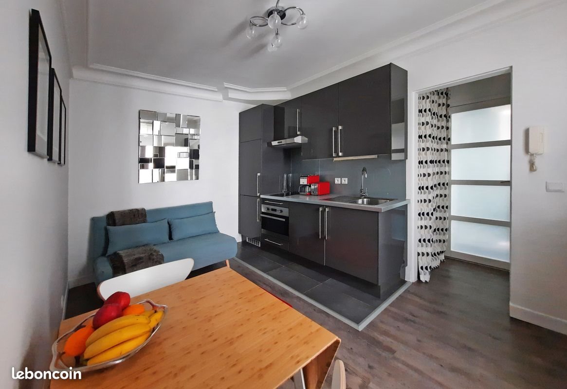 Appartement à louer, 28m², Paris 18ème