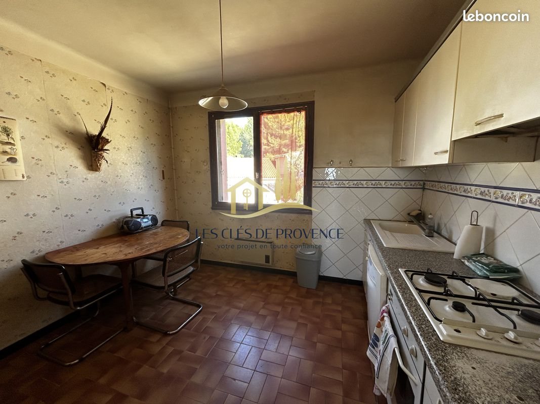 Appartement à vendre, 99m², Rognac