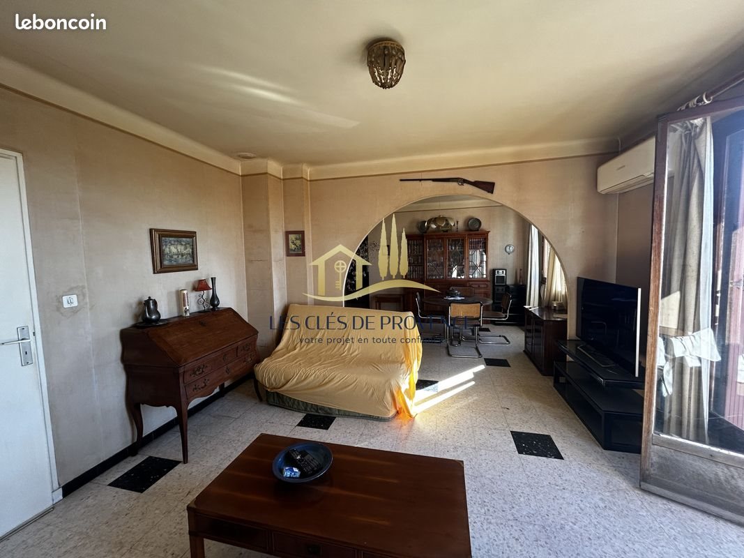 Appartement à vendre, 99m², Rognac