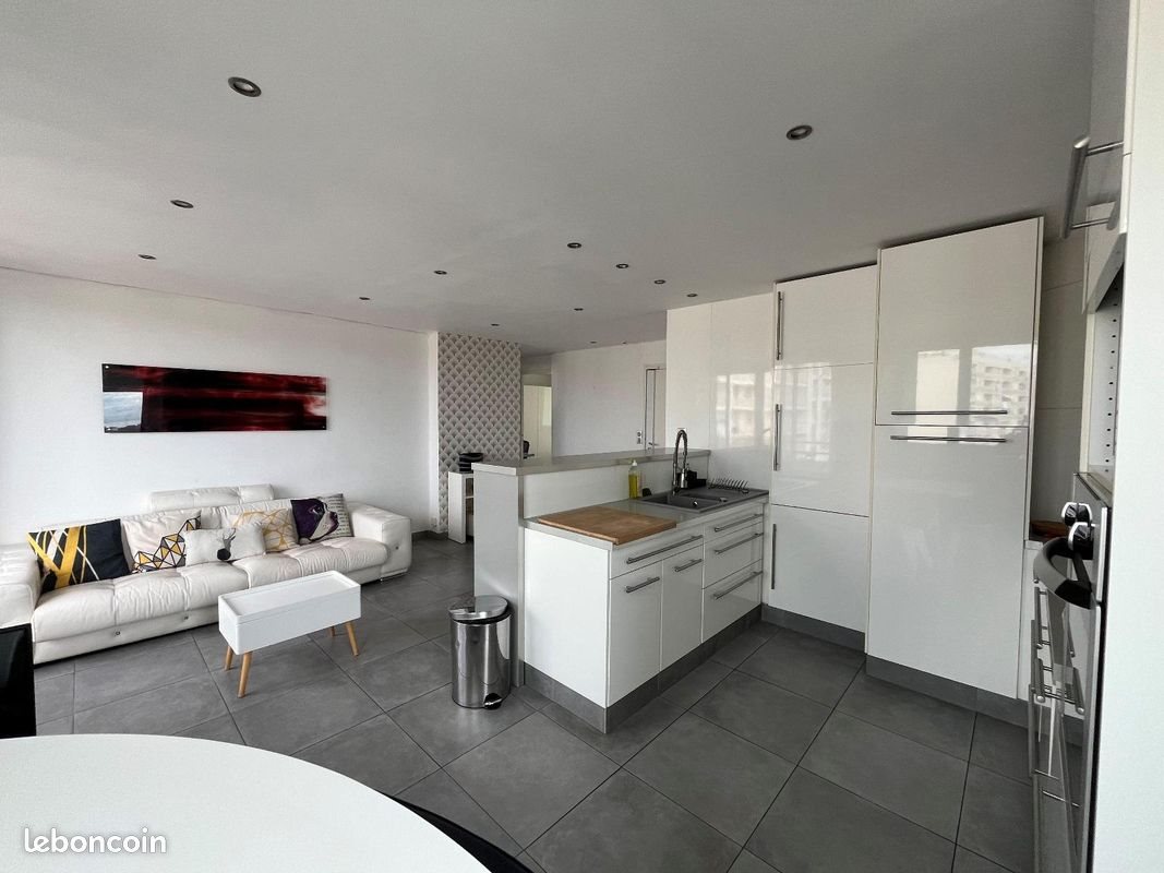 Appartement à louer, 60m², Marseille 1er