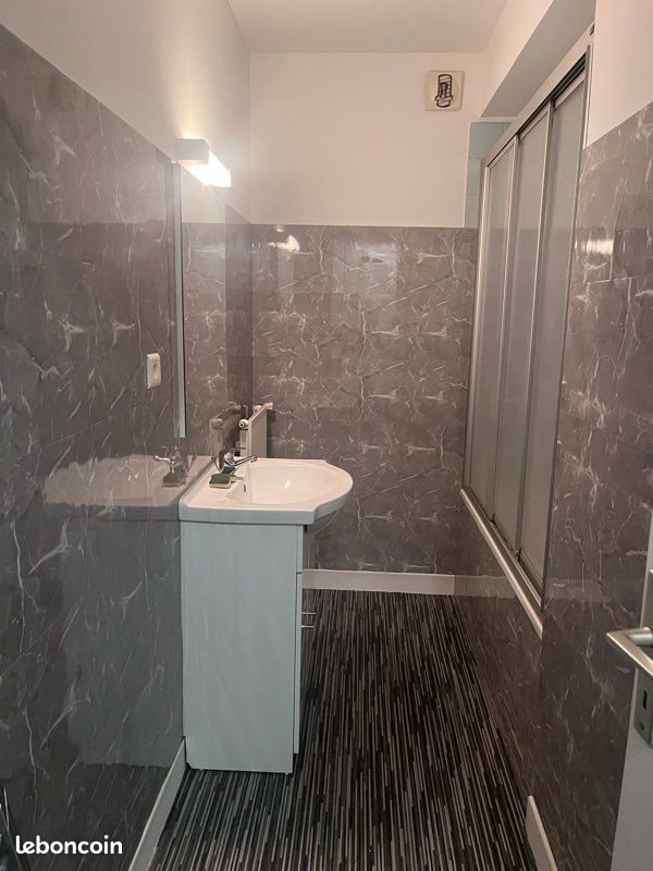 Appartement à louer, 60m², Objat