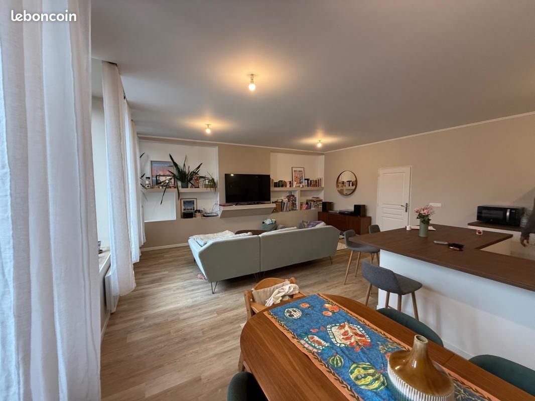 Appartement à louer, 120m², Saint-Etienne